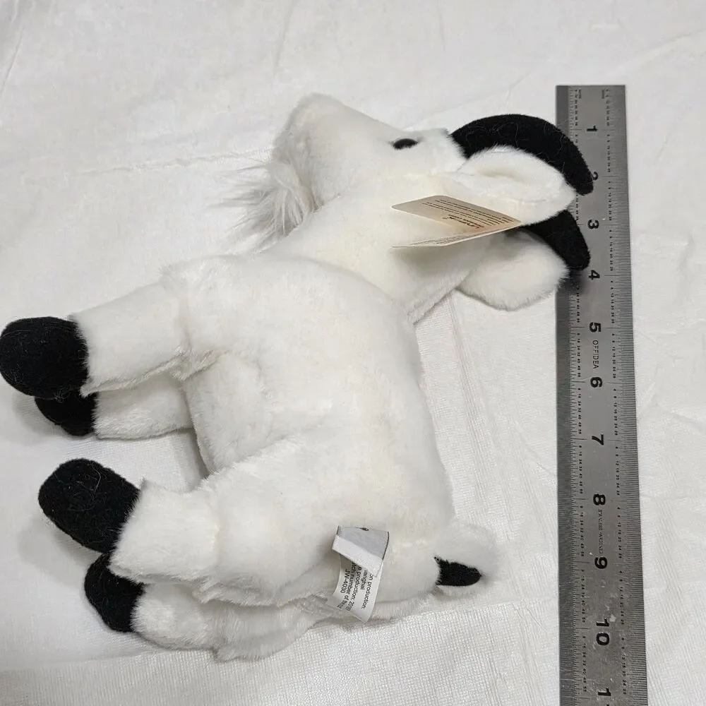 UNIPAK White & Black Mountain Goat 9